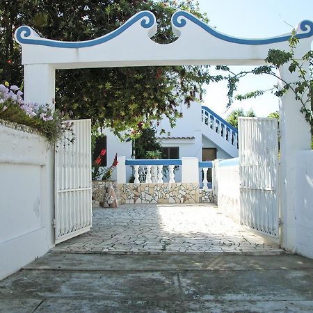 Armacao De Pera Villa Hedwiges Exterior photo